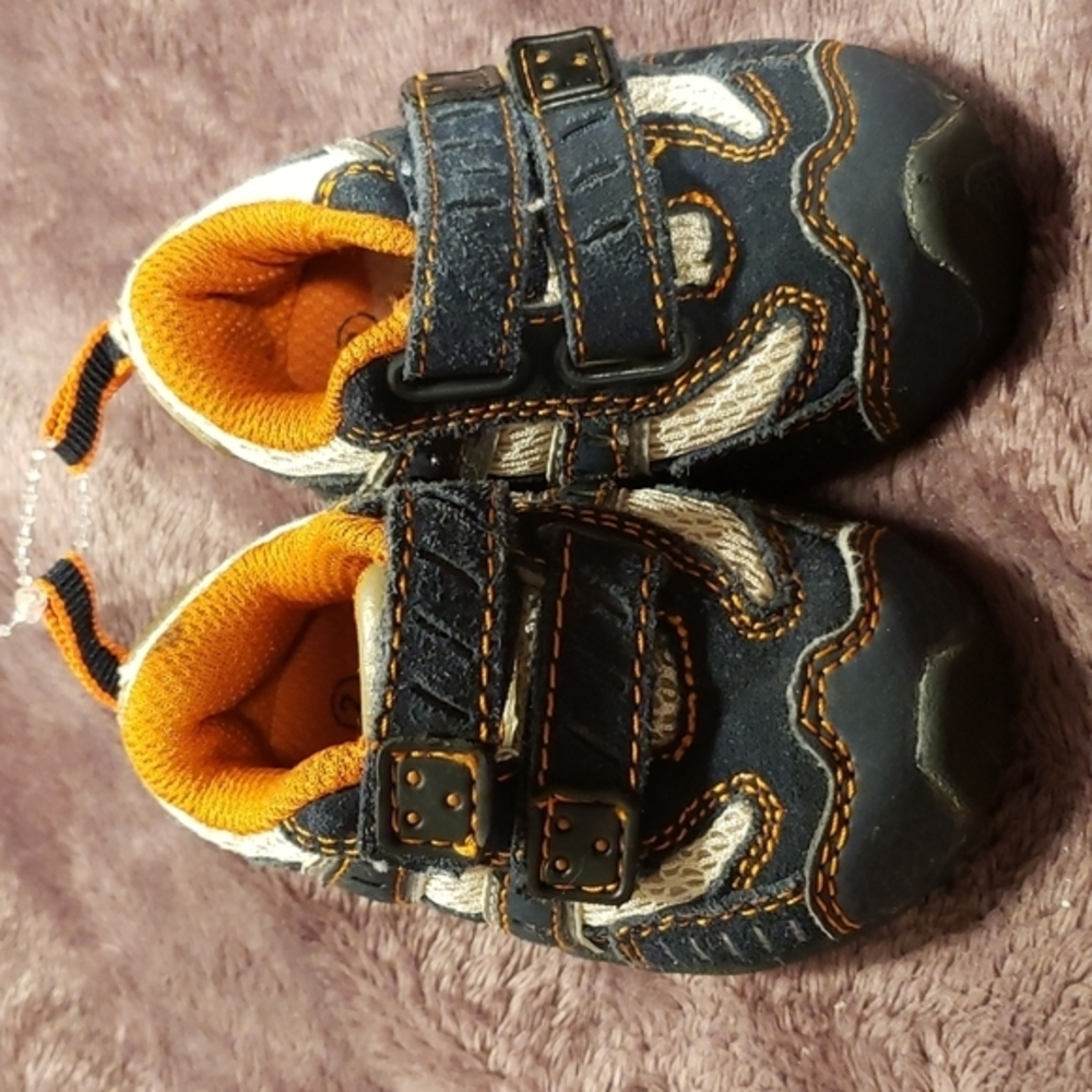 Little boys tennis shoes